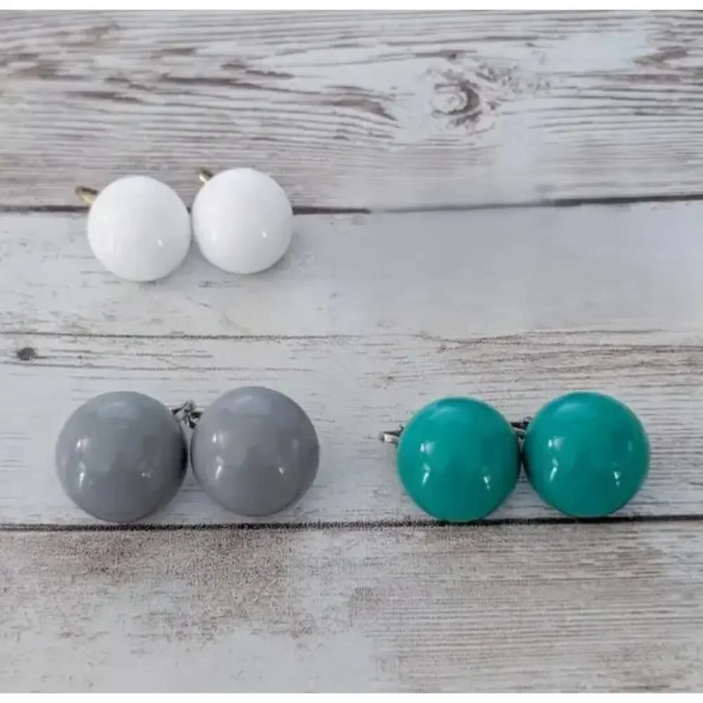 Bundle of 3 Vintage Clip On Earrings - Retro - White, Green, Grey